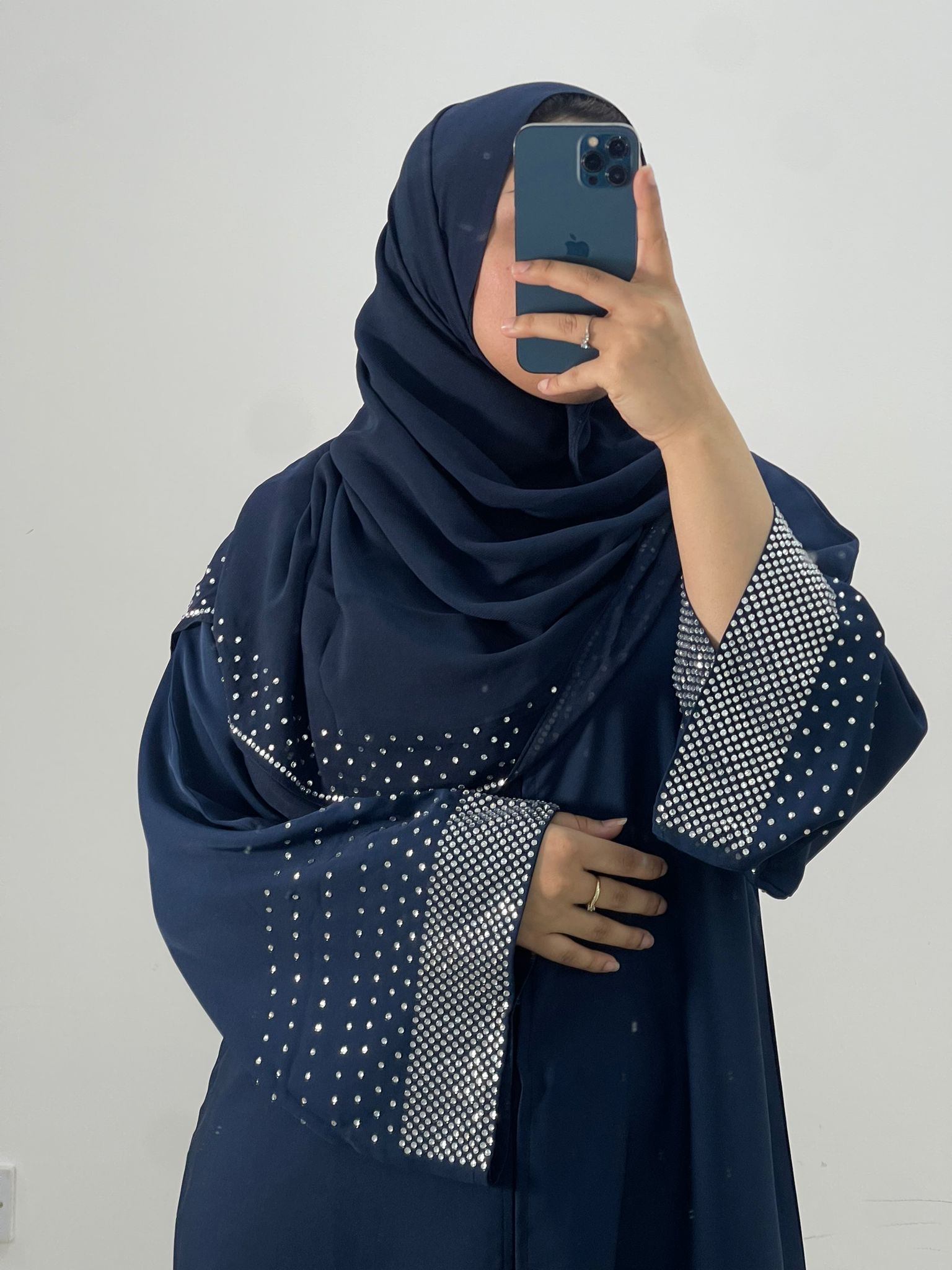 Sequins Detail Abaya (Navy Blue)